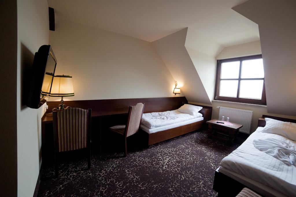 Motel Klara Sobotka (Ostrow Wielkopolski) Quarto foto