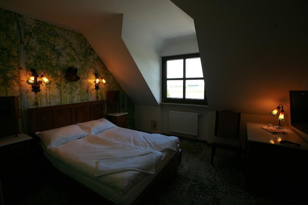 Motel Klara Sobotka (Ostrow Wielkopolski) Quarto foto