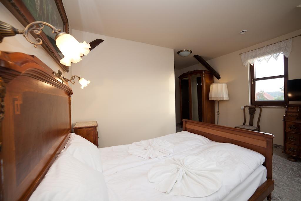 Motel Klara Sobotka (Ostrow Wielkopolski) Quarto foto